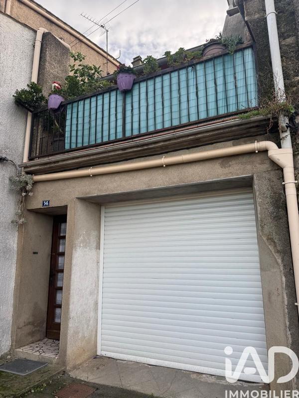 Maison - 227 m² - 8 pièces