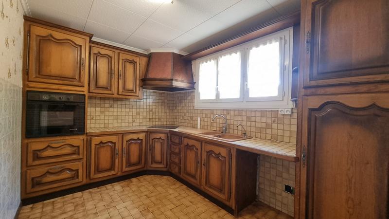 Maison - 100 m² - 6 pièces