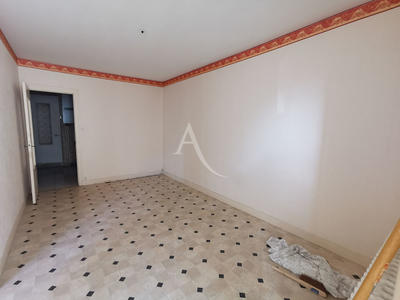 Maison - 77 m² - 4 pièces