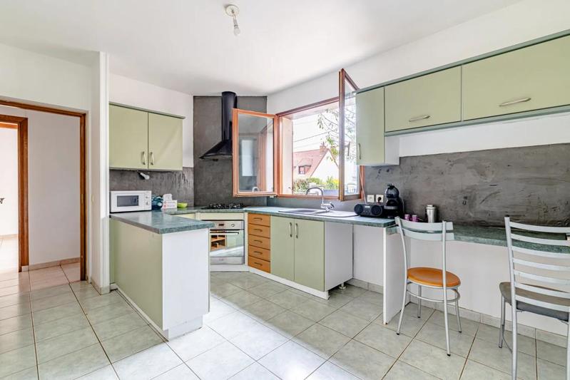 Maison - 132 m² - 6 pièces