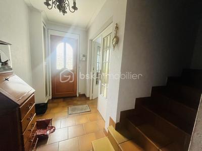 Maison - 186 m² - 6 pièces