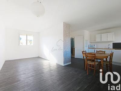 Maison - 165 m² - 9 pièces