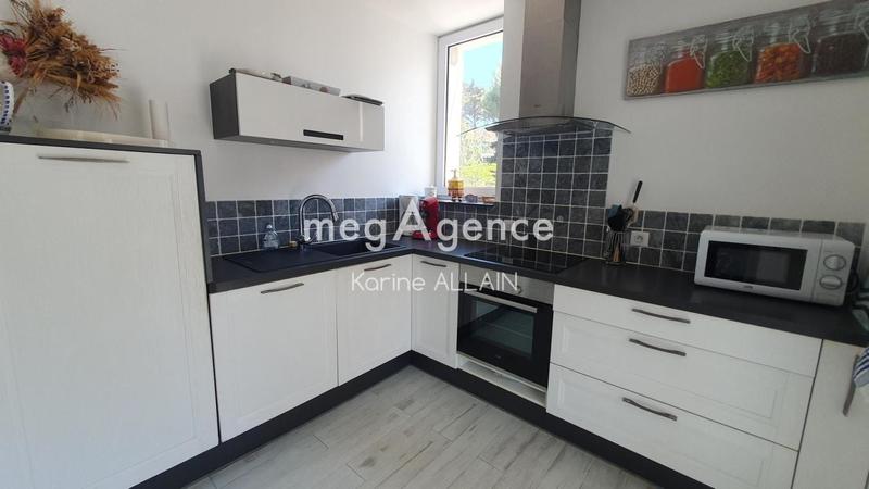 Maison - 104 m² - 5 pièces