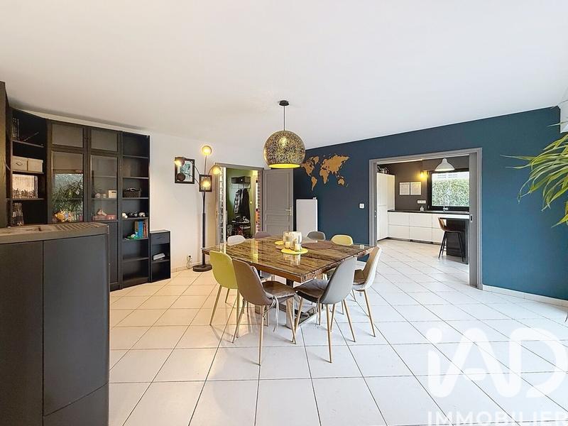 Maison de maîtres - 222 m² - 8 pièces