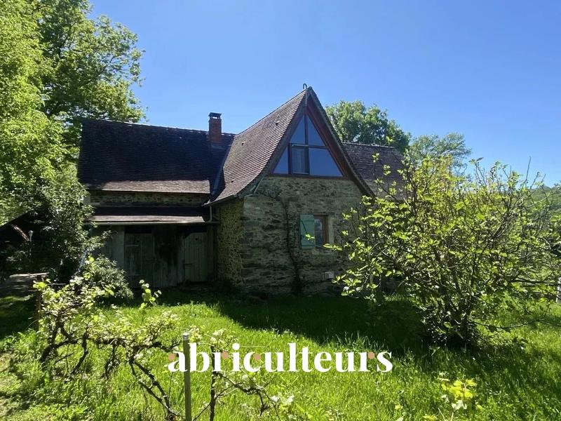 Maison de village - 160 m² - 9 pièces