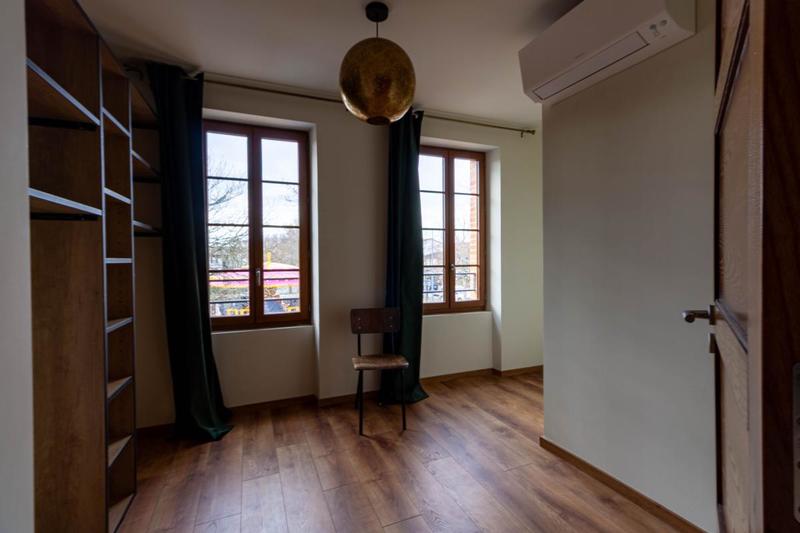 Maison - 160 m² - 4 pièces