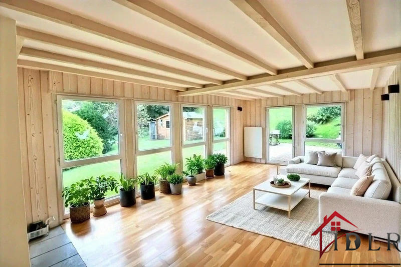 Maison - 179 m² - 9 pièces