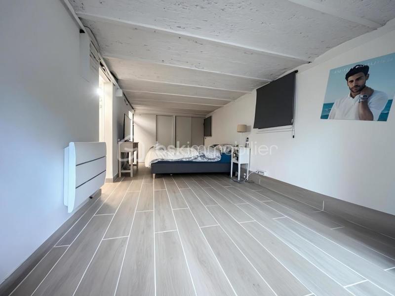 Maison en pierre - 90 m² - 6 pièces