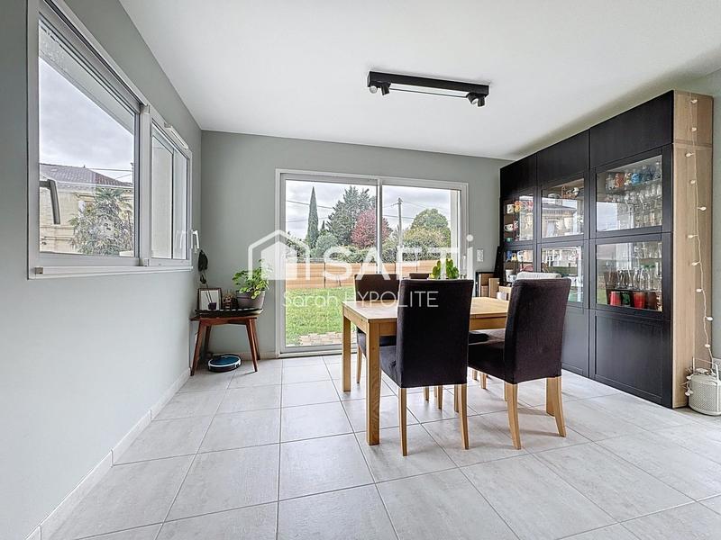 Maison - 92 m² - 5 pièces