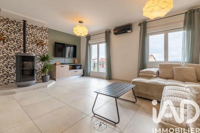 Maison - 138 m² - 7 pièces