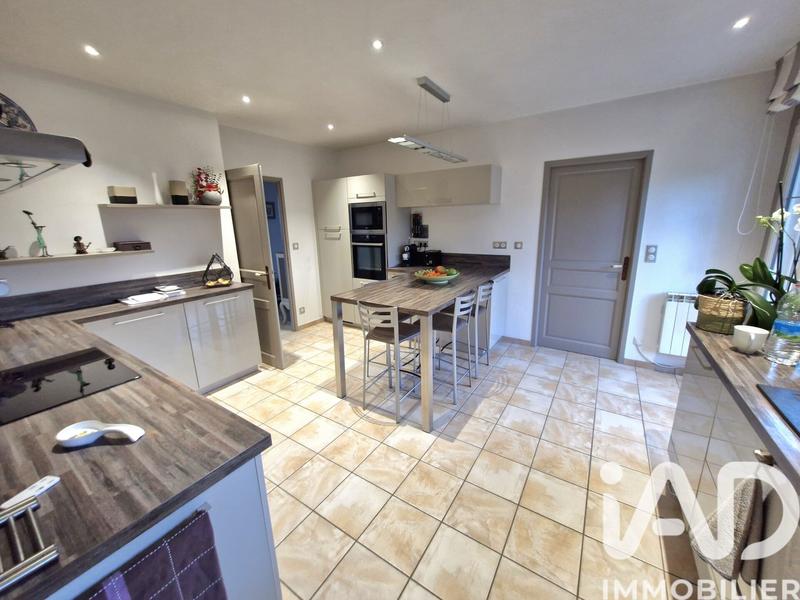 Maison - 165 m² - 6 pièces