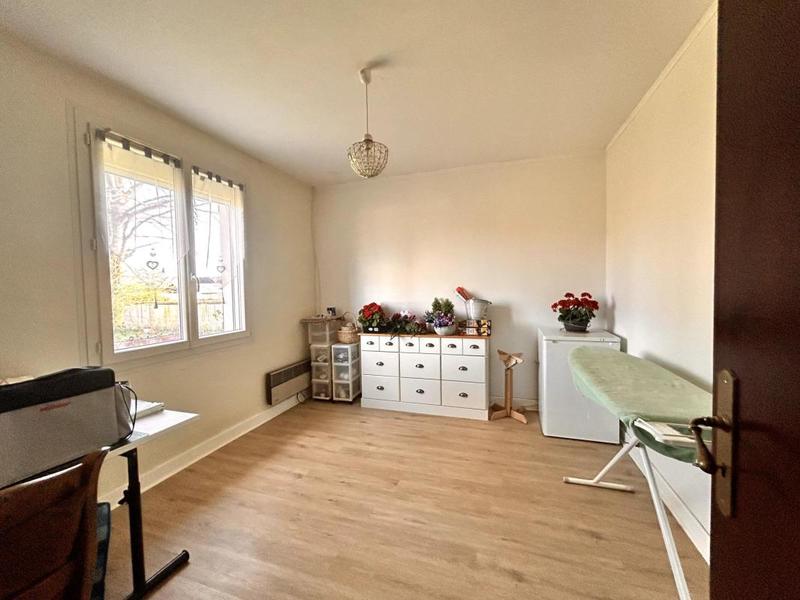 Maison traditionnelle - 135 m² - 6 pièces