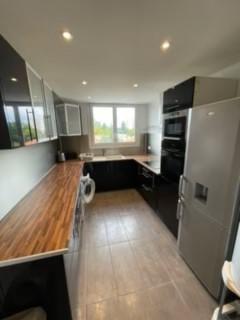 Chambre - 84 m² - 1 pièce