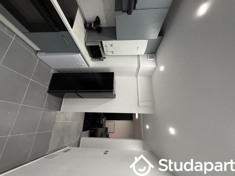 Chambre - 7 m² - 1 pièce