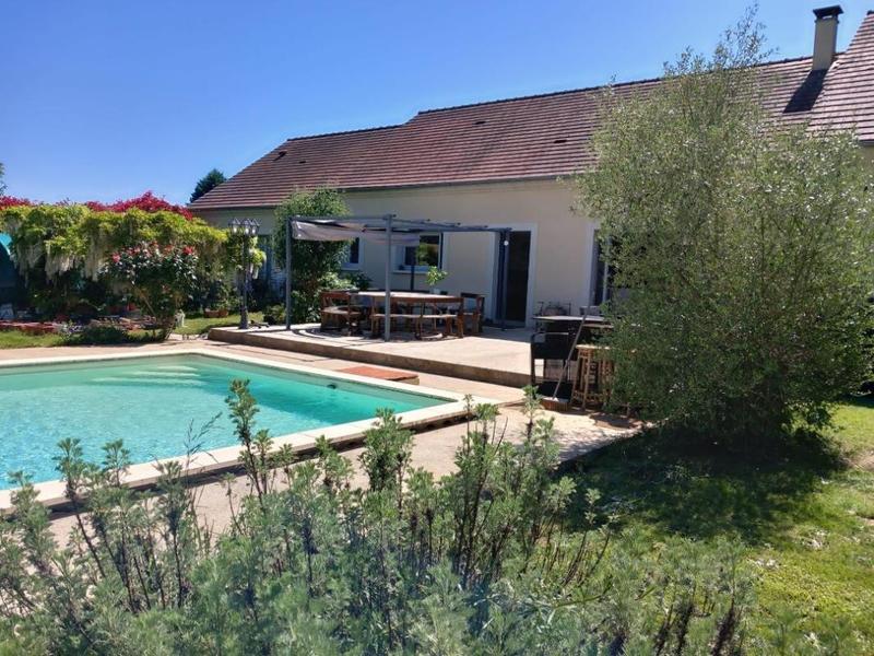 Maison - 243 m² - 8 pièces