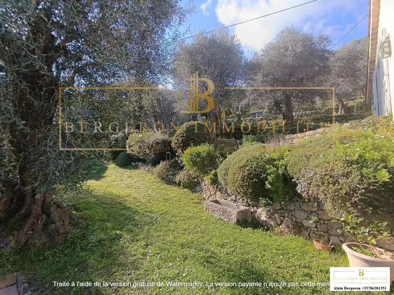 Villa - 185 m² - 6 pièces