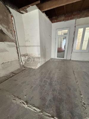 Appartement - 75 m² - 1 pièce