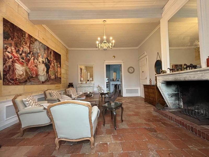 Demeure - 500 m² - 20 pièces