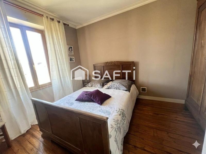 Maison - 122 m² - 4 pièces