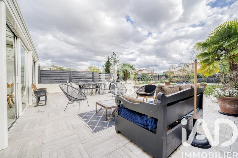 Appartement - 263 m² - 7 pièces