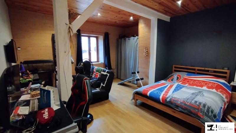 Maison de village - 188 m² - 5 pièces