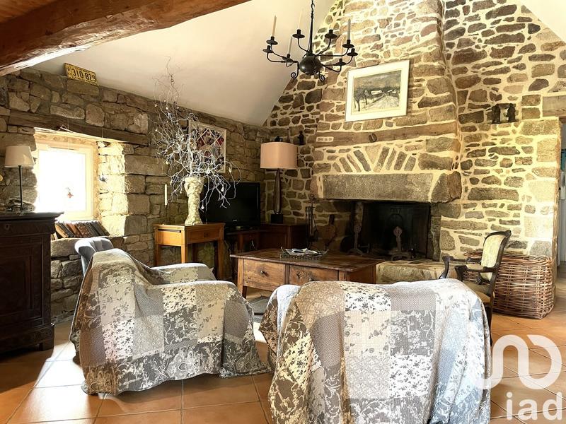 Maison - 387 m² - 15 pièces