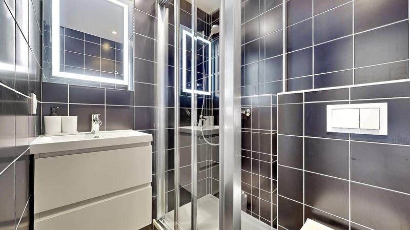 Chambre - 11 m² - 1 pièce