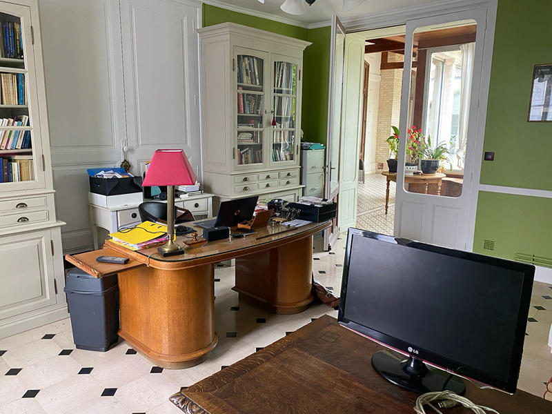 Maison - 454 m² - 14 pièces