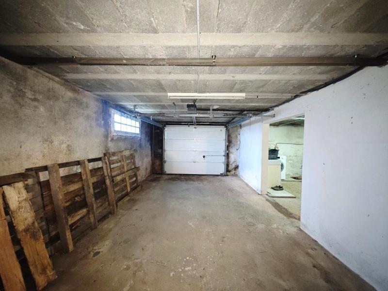 Maison - 205 m² - 8 pièces