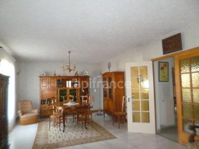 Maison - 164 m² - 6 pièces