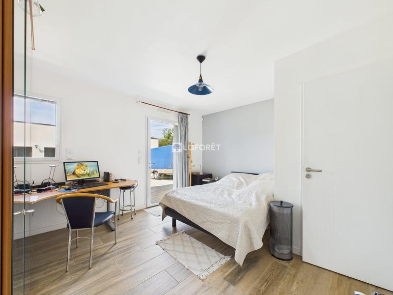 Maison - 137 m² - 5 pièces