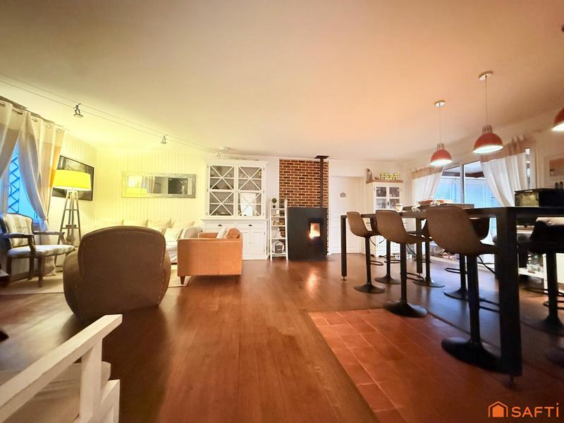 Maison - 151 m² - 7 pièces