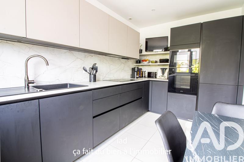 Maison - 183 m² - 7 pièces