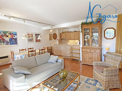 Maison traditionnelle - 73 m² - 3 pièces