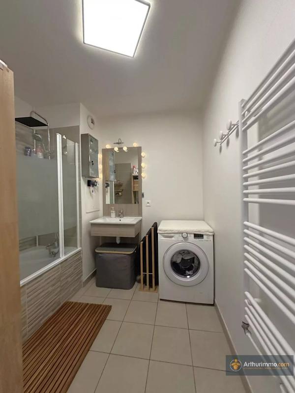 Appartement - 60 m² - 3 pièces