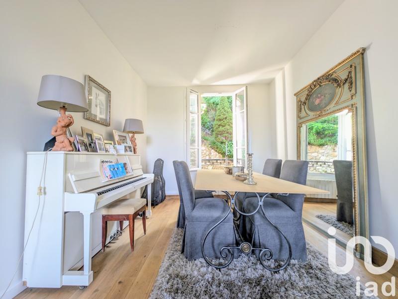 Maison - 165 m² - 7 pièces