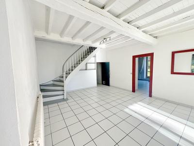 Maison de village - 250 m² - 9 pièces