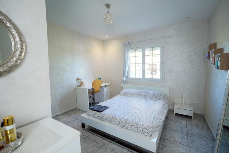 Maison - 167 m² - 5 pièces