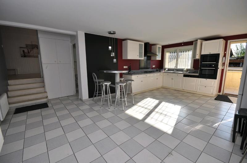 Appartement - 286 m² - 8 pièces