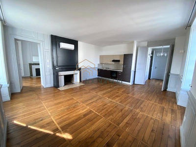 Appartement - 116 m² - 4 pièces