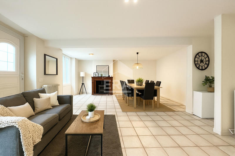 Maison - 153 m² - 5 pièces