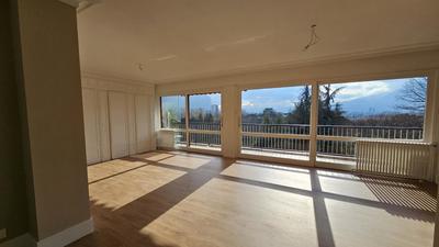 Appartement - 89 m² - 3 pièces