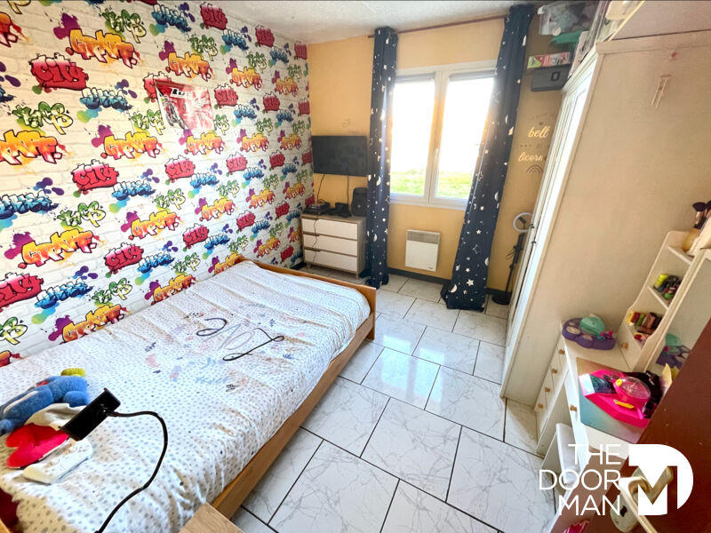 Maison - 93 m² - 4 pièces