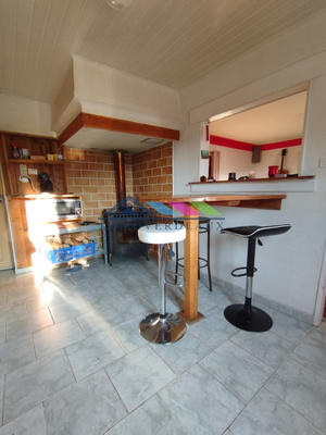 Maison - 85 m² - 5 pièces