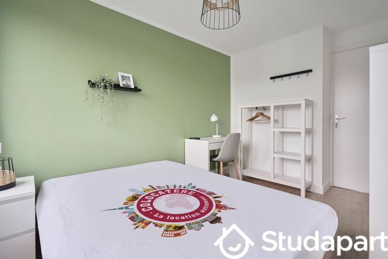 Chambre - 10 m² - 1 pièce