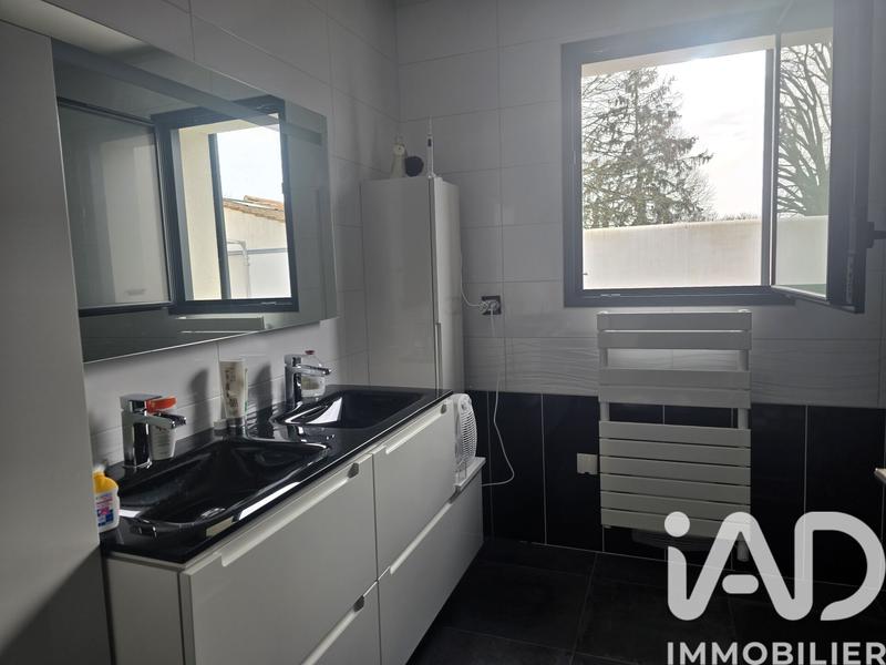 Maison - 195 m² - 6 pièces