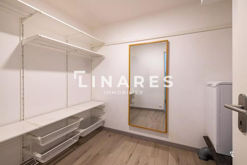 Maison de ville - 203 m² - 5 pièces