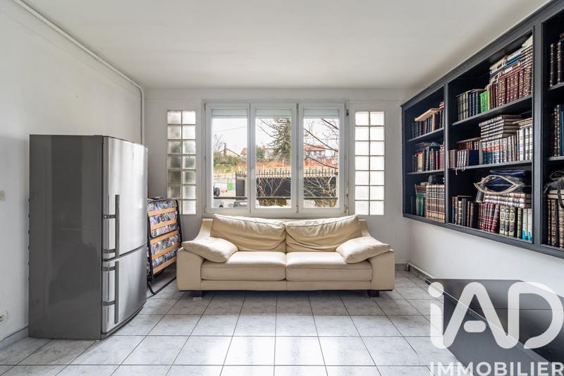 Maison - 200 m² - 10 pièces