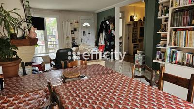 Pavillon - 148 m² - 7 pièces