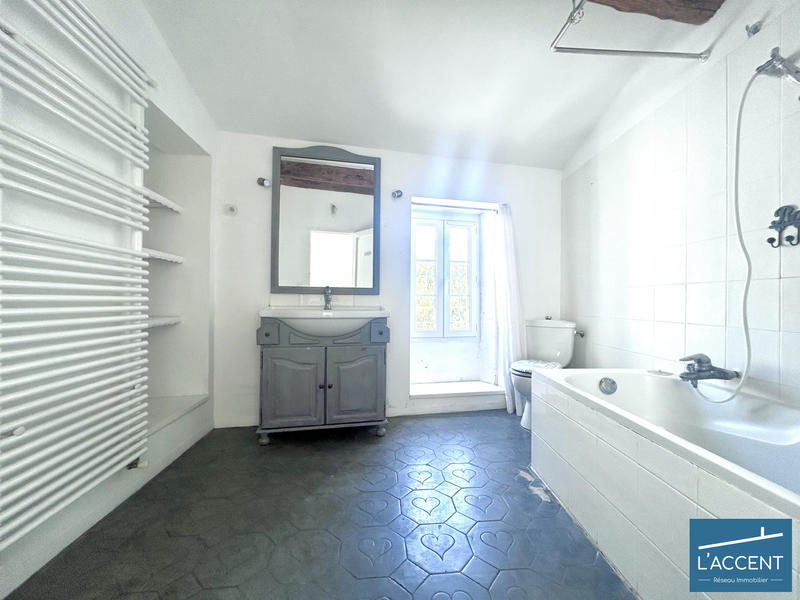 Maison - 188 m² - 5 pièces